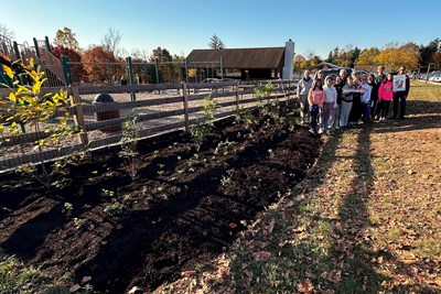 EAC & the Girl Scouts Collaborate to Create a Bird-Friendly Garden at the YMCA